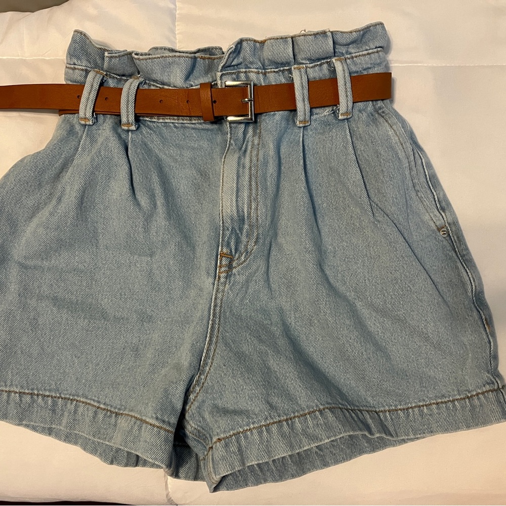 Zara high waist basket jean shorts NWOT.